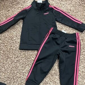 Adidas track suit sz 18 months